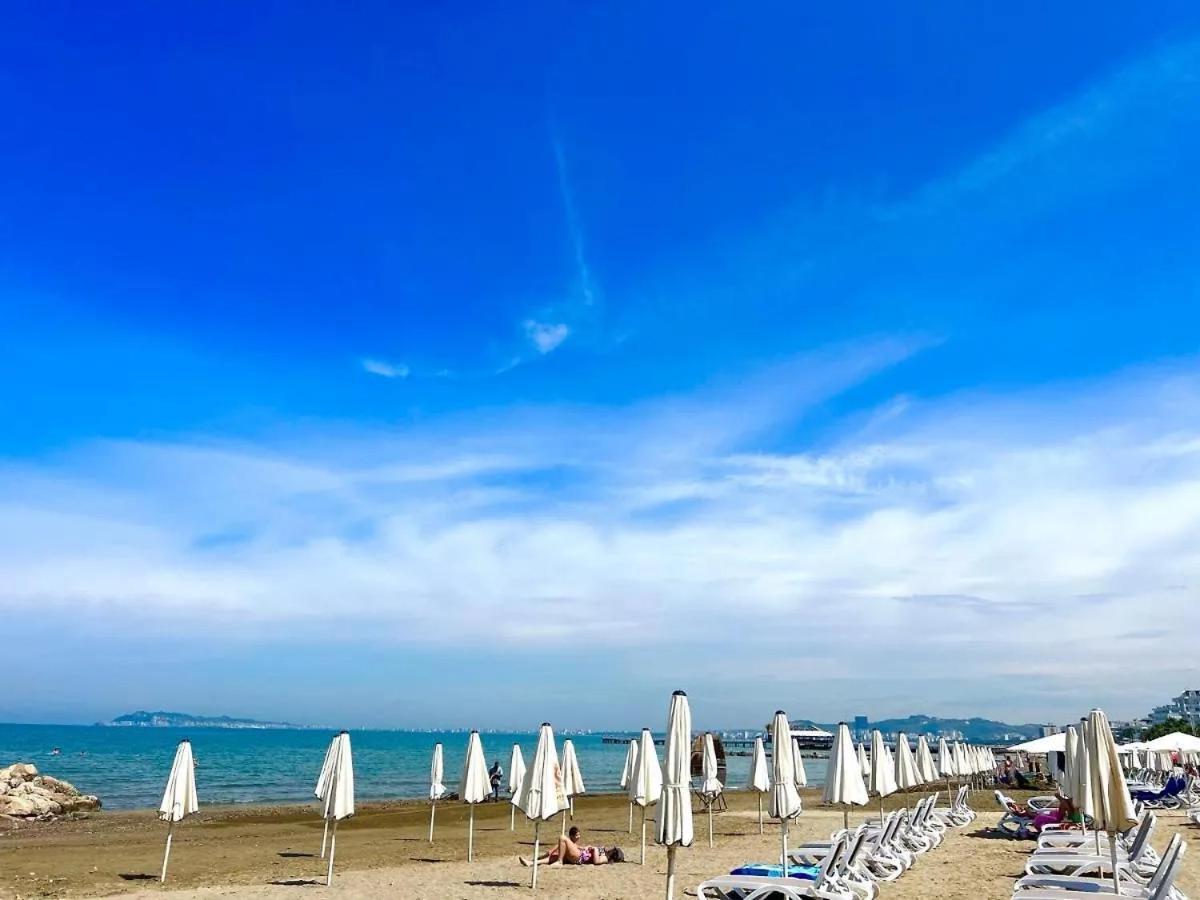 Blue Luxury Apartment Golem  Esterno foto